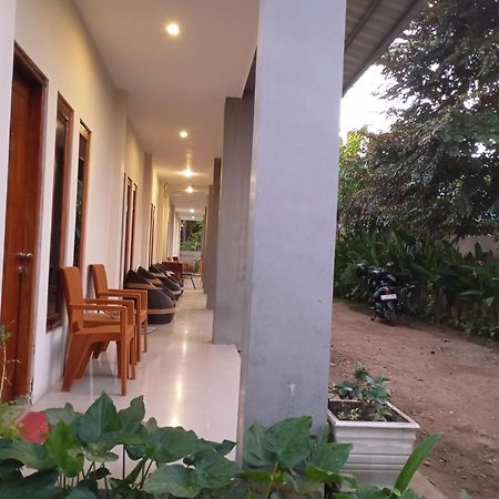 Wl Guesthouse Лабуан-Баджо Екстер'єр фото